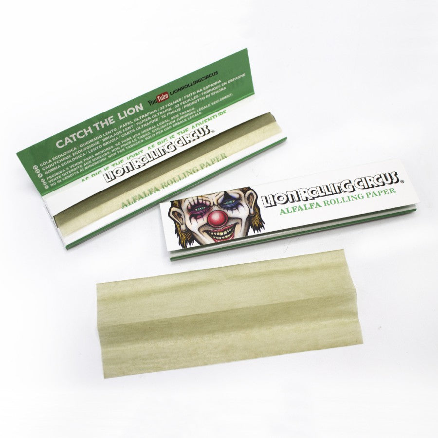 Lion Rolling Circus Alfalfa King Size Slim retail booklet